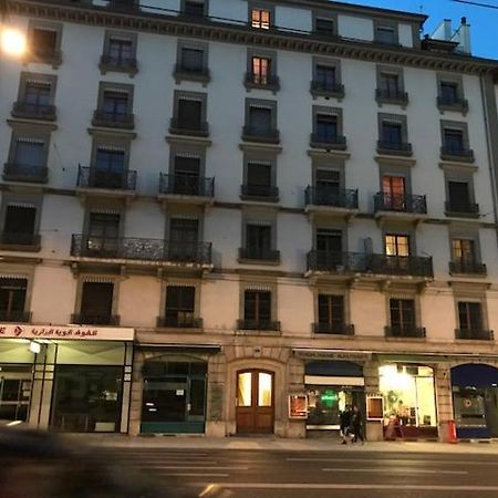 Quartier Gare-Mont-Blanc Apartment Geneva Bagian luar foto